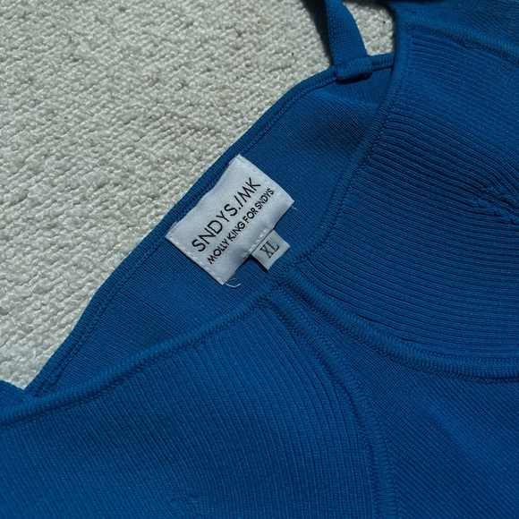 SNDYS Two Pc Set - Picture 4 of 7